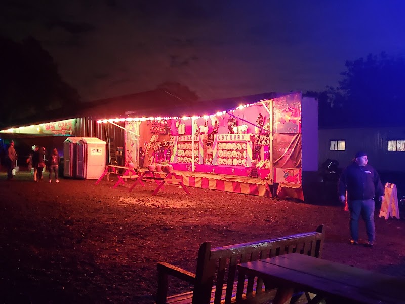 Rotten Manor Haunted Attraction includes The ...