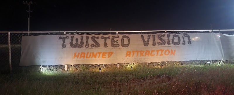 Twisted Bones Haunted House – Montgomery, TX