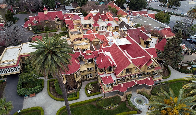 Winchester Mystery House