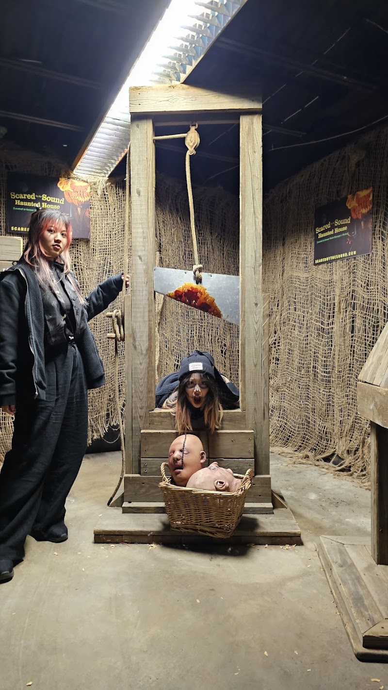 6 Haunted House Experiences That'll Give You a Good ...