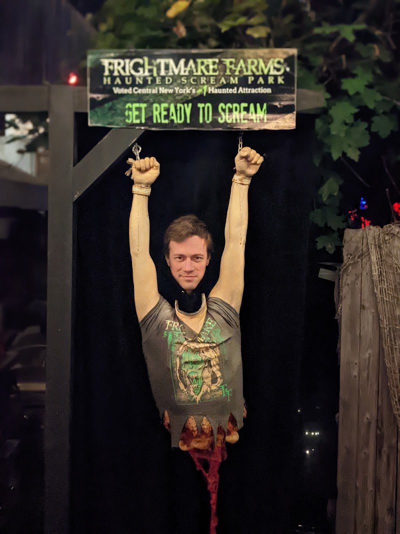 Frightmare Farms Haunted SCREAM Park"