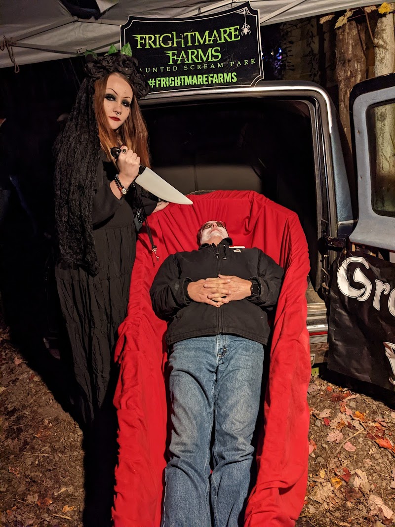 Frightmare Farms Haunted SCREAM Park"