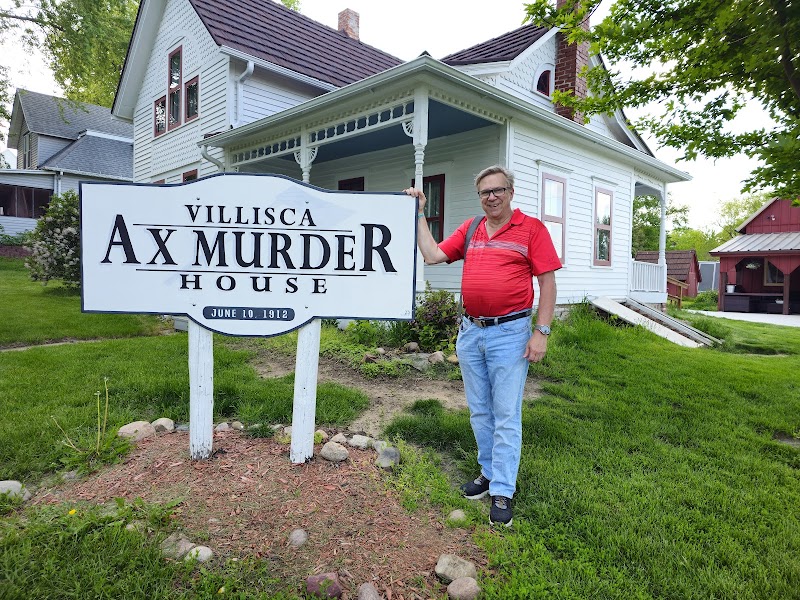 HAUNTED HOUSE OPEN - MVF