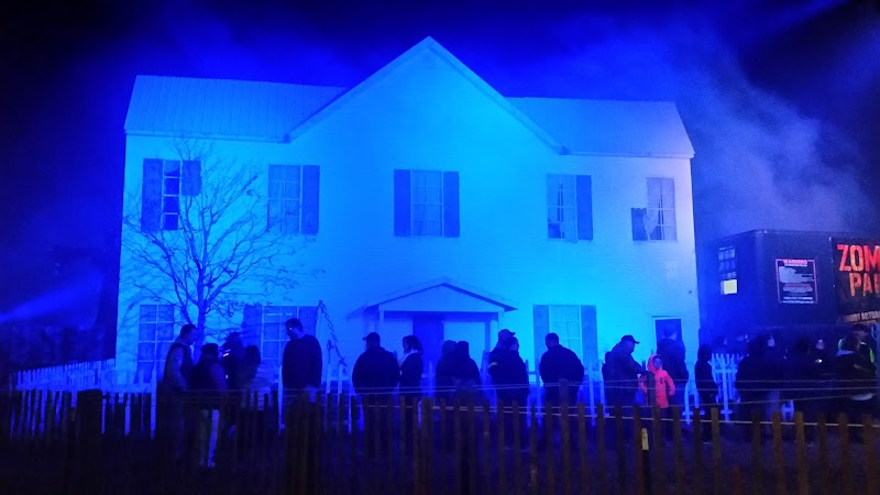 301 Devil's Playground Haunted Attractions - Galena, ...