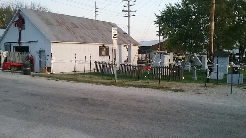 Downs Haunted House - Illinois