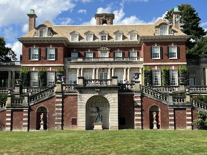 Westbury NY Halloween Attractions
