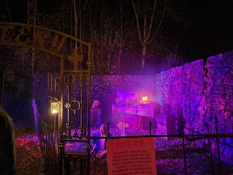 Hellwig Hollow Haunted Attraction