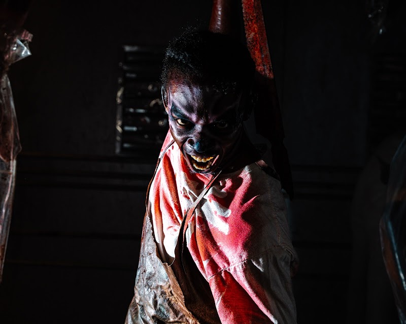 Blood Manor CT