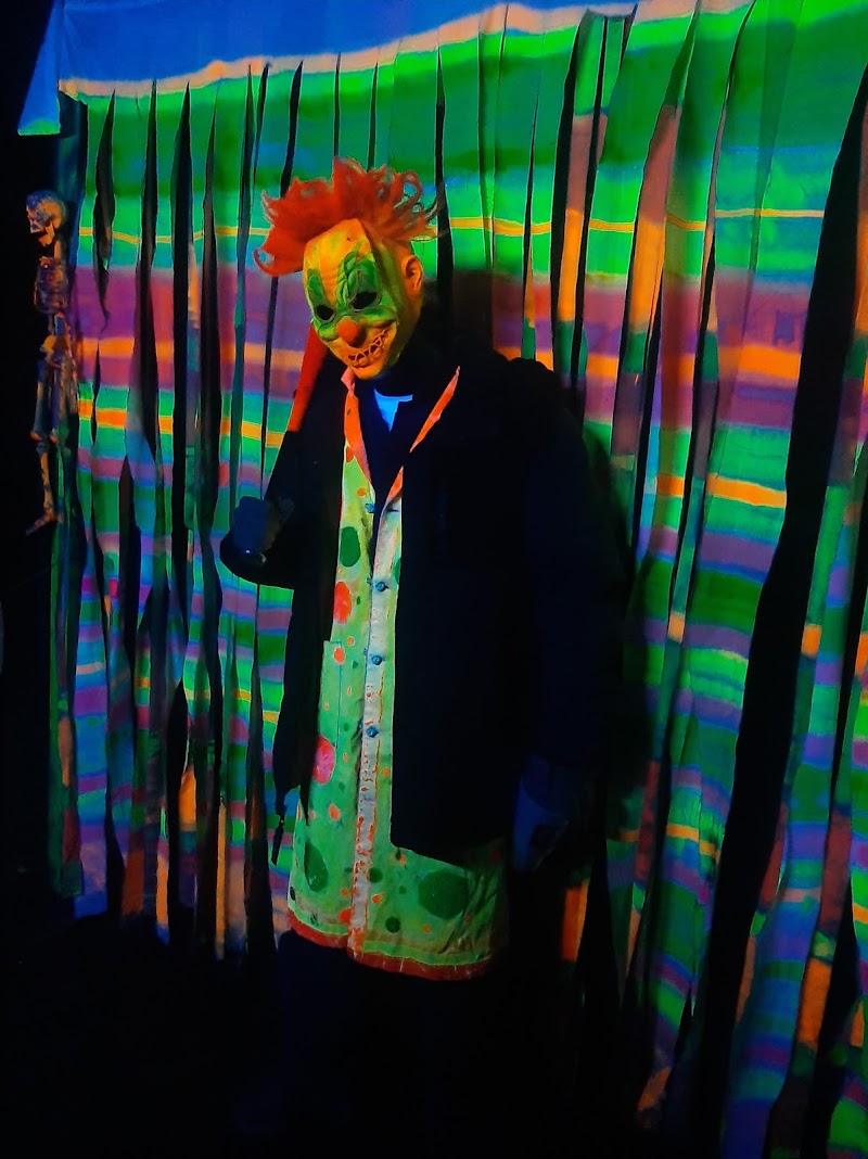 labyrinth of terror - Haunted Houses