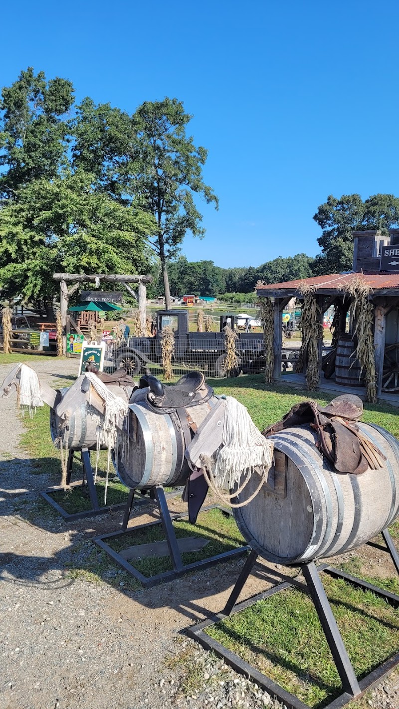 Ravenwood Haunted Farm"
