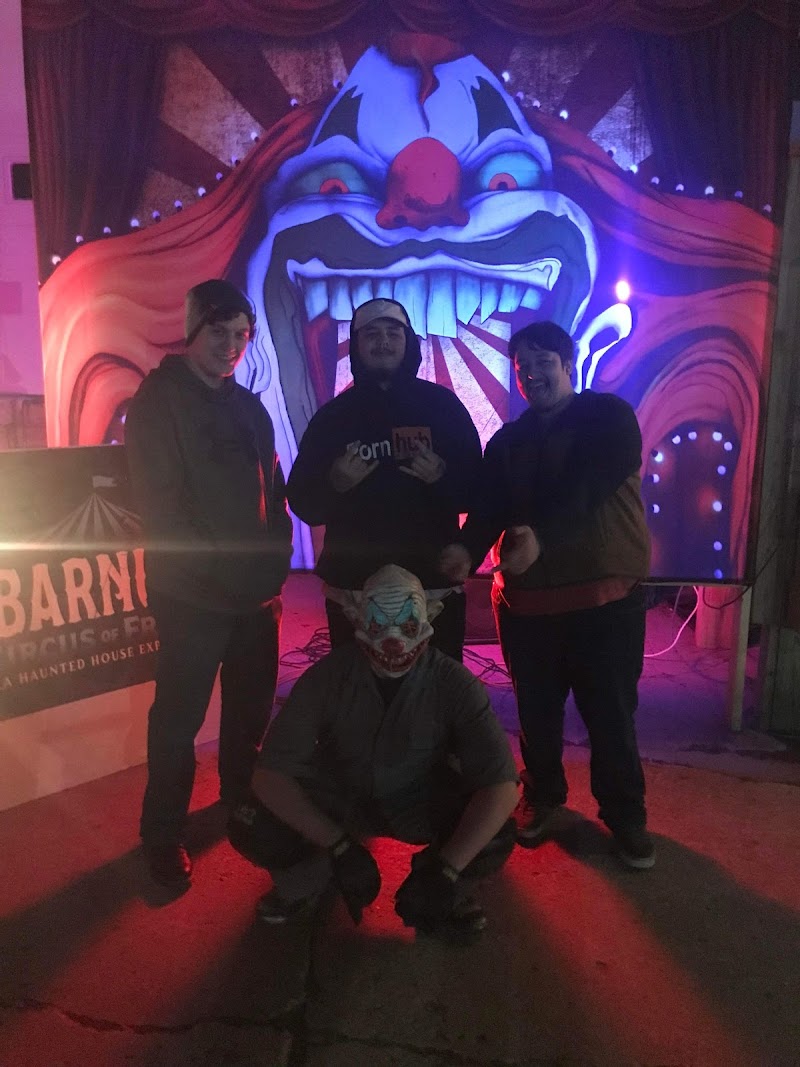 Barnum Circus of Freaks