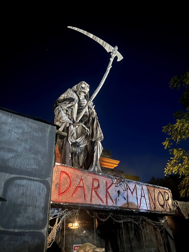 The Dark Manor Haunted House - Connecticut