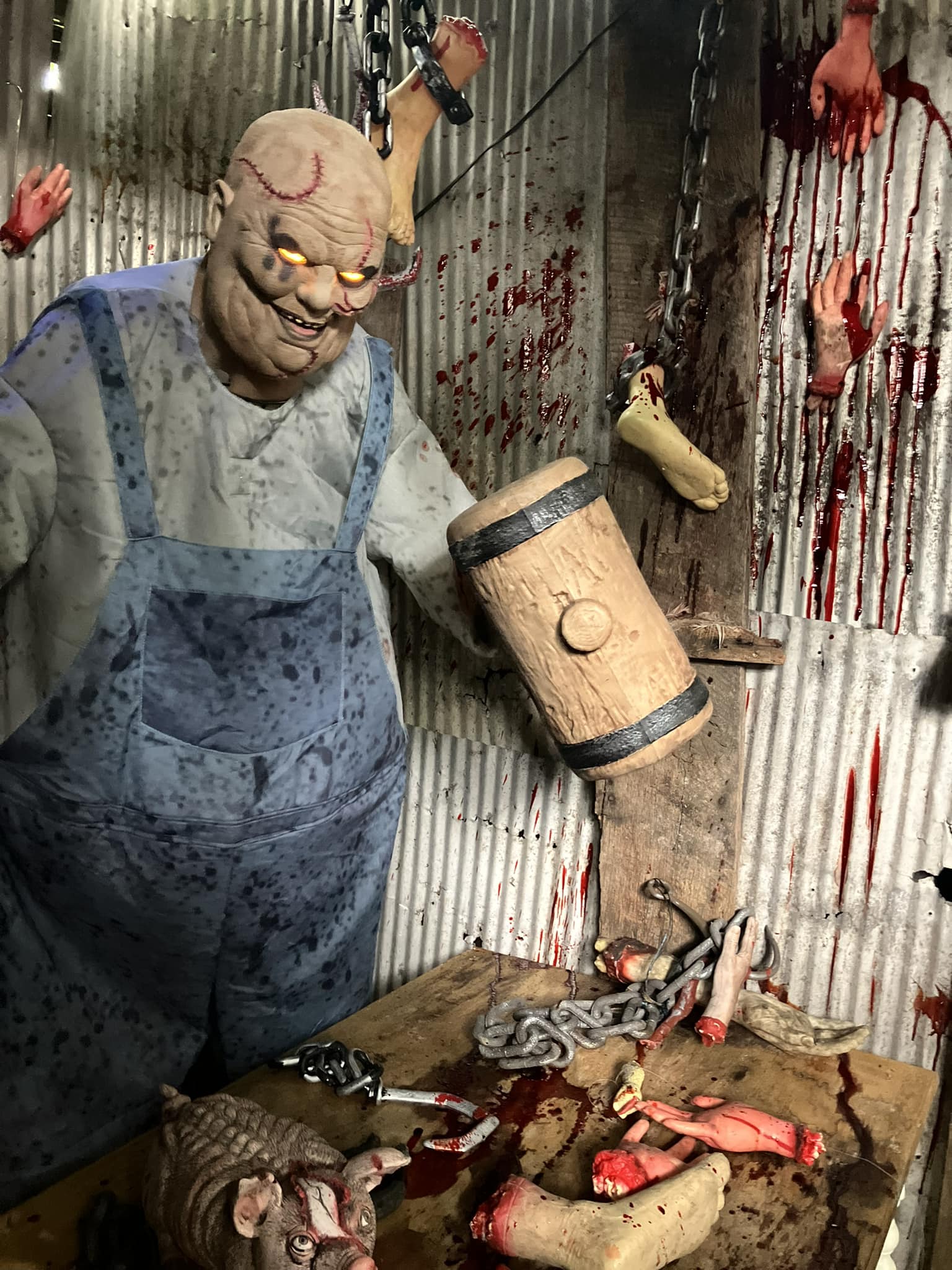 C & D Bunner Family Spooky Haunt