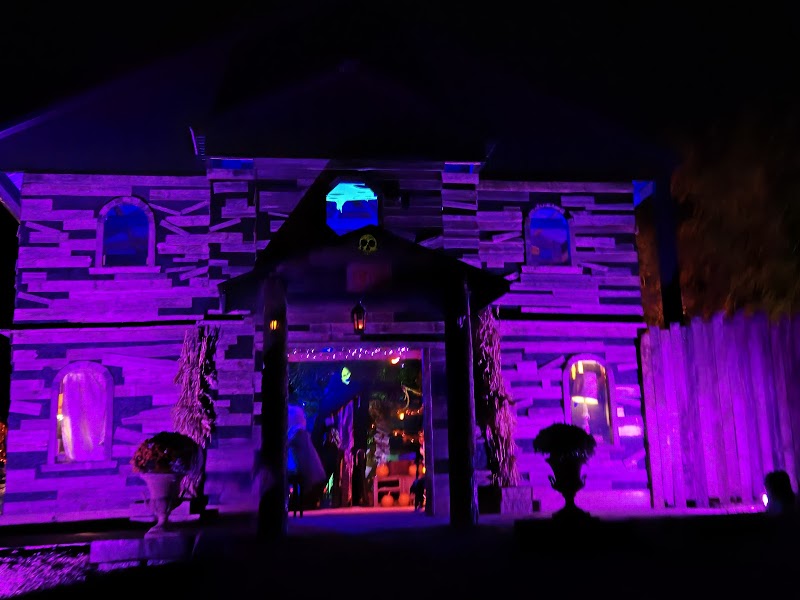 Zombie Hollow