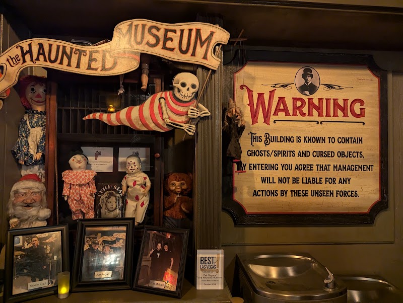 Zak Bagans ' The Haunted Museum Offers a Spooky ...