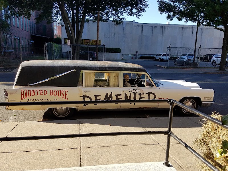 DementedFX Haunted House