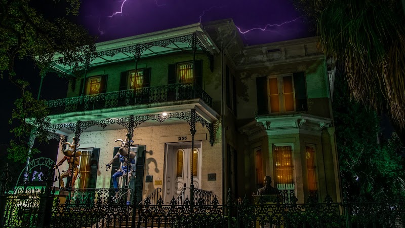 Haunted Places In Mobile, AL | Ghost Tours & Stories
