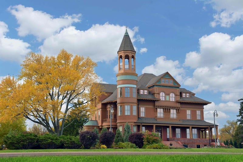 Fairlawn Mansion and Museum - Real Haunts in Superior WI