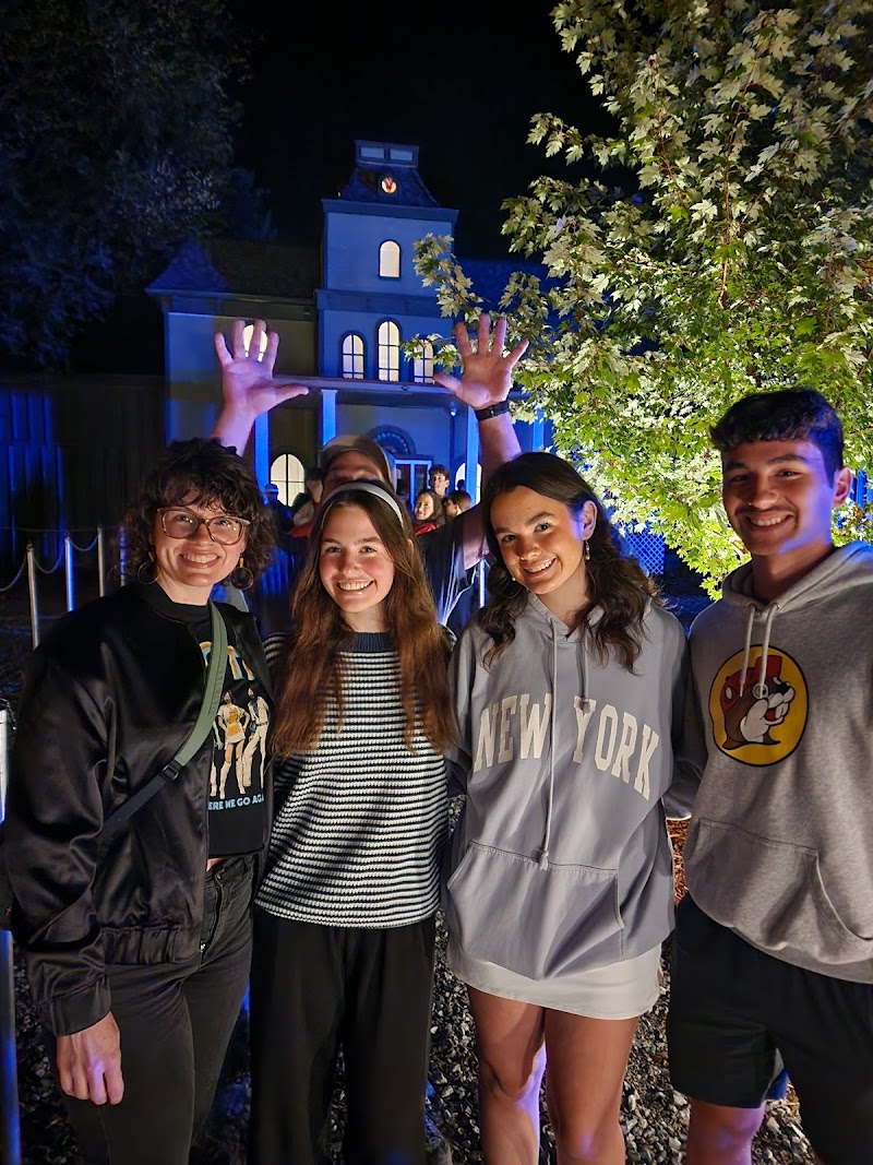 Midnight Movies (Haunted Attraction)