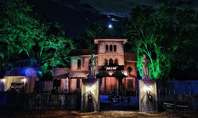 Sir Henrys Haunted Trail