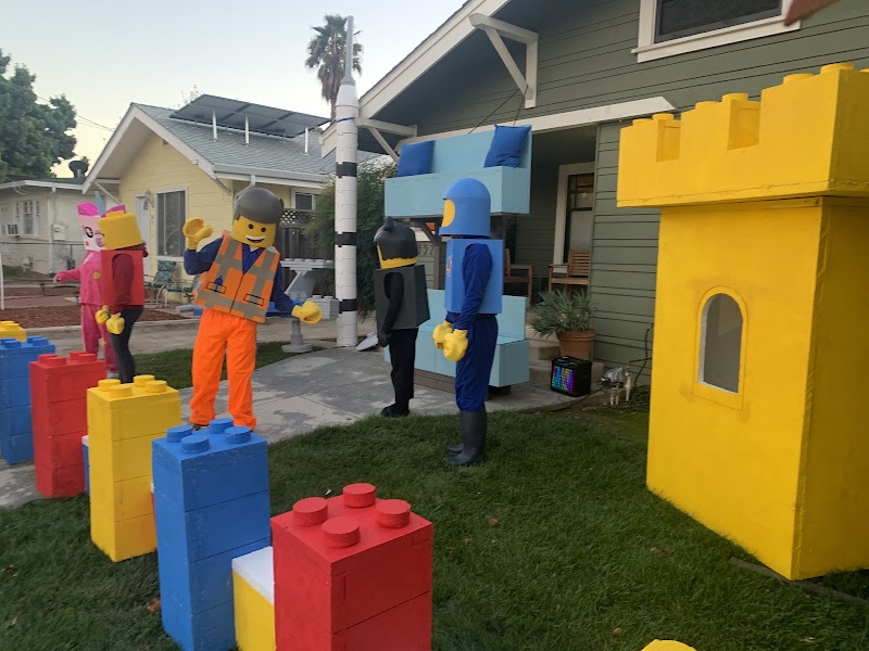 Albertson Halloween House
