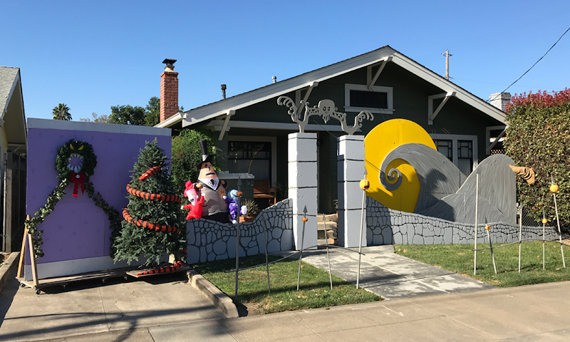 Albertson Halloween House