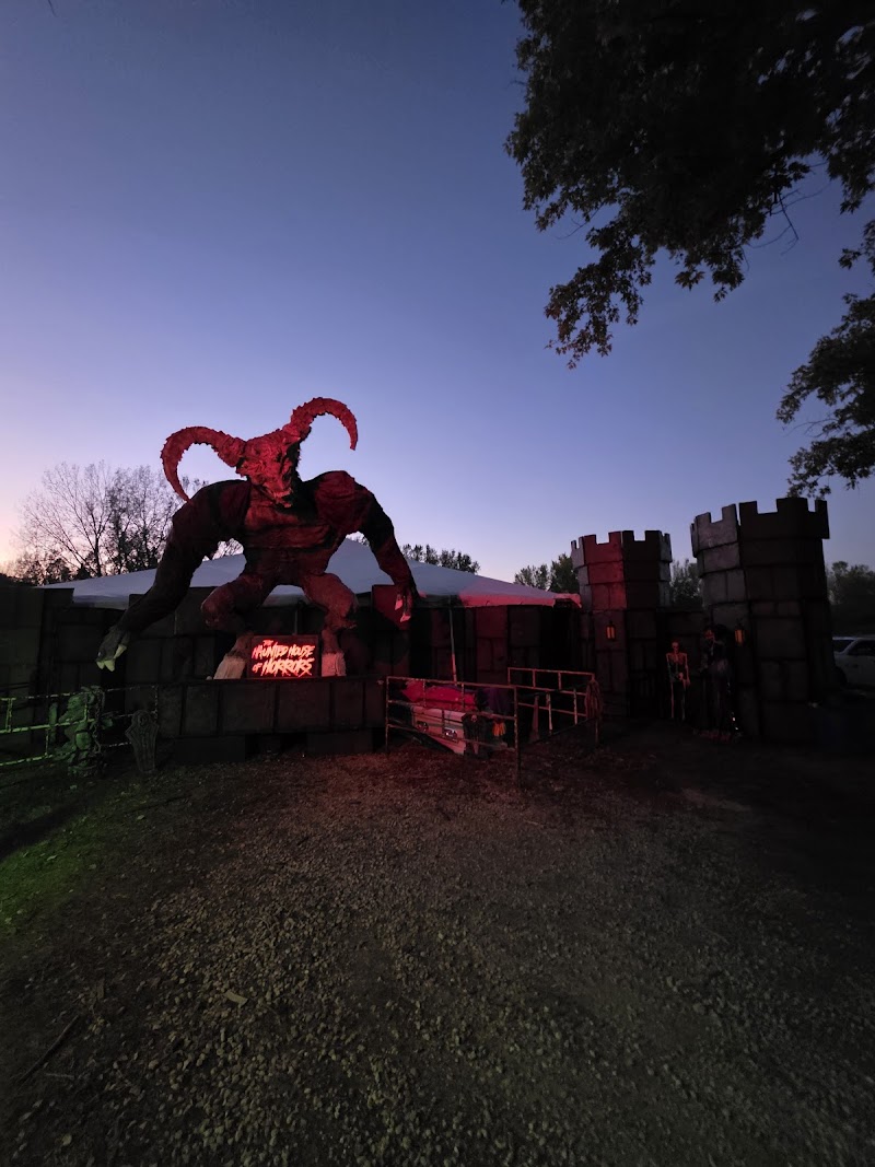 The Living Dead" - Haunted Houses in Missouri