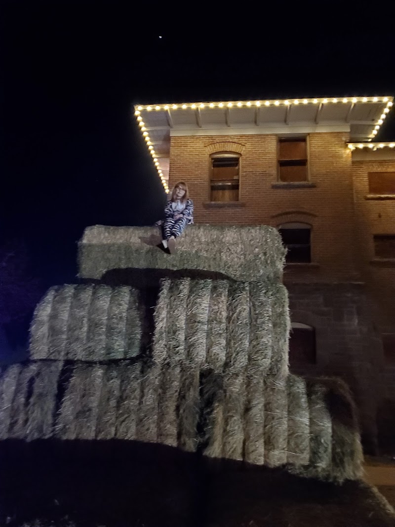 Haunted Mansions of Albion